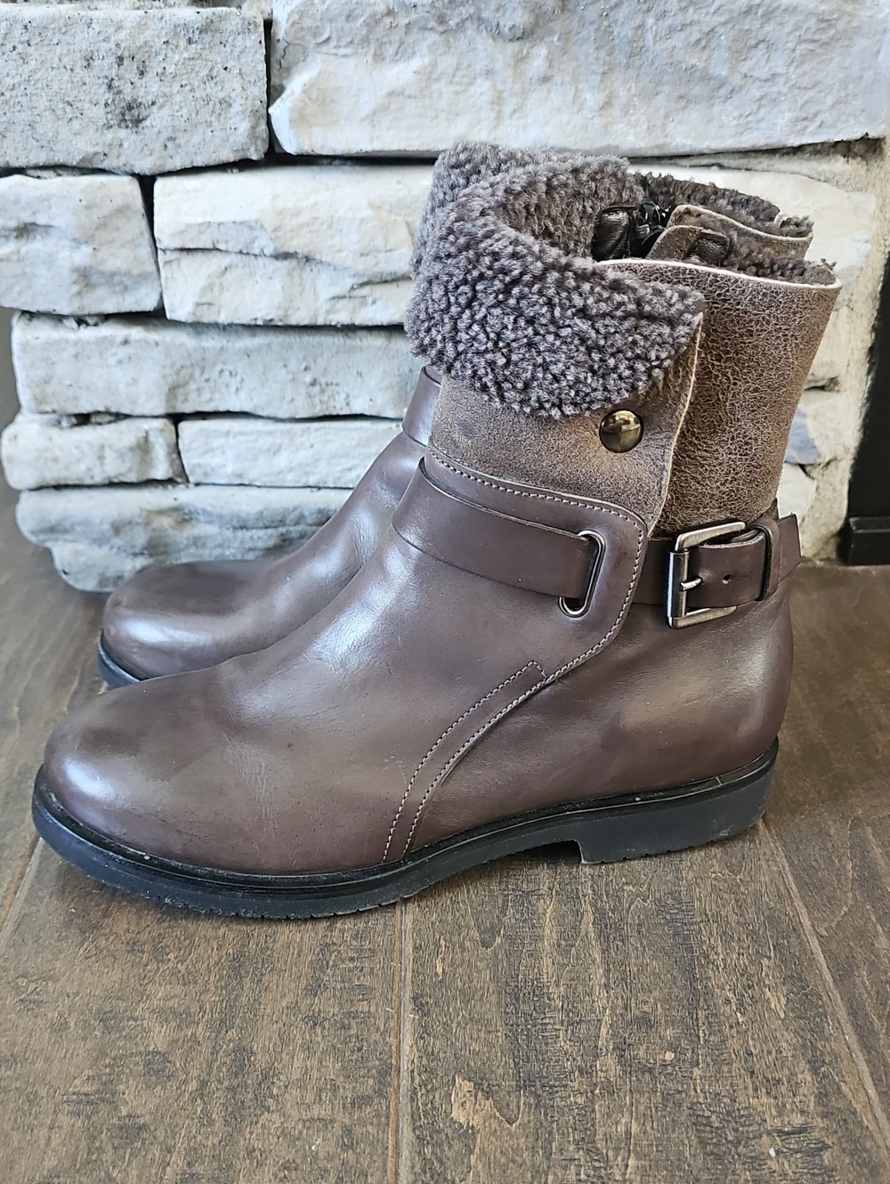 Beautiful Attilio Giusti Leombruni (AGL) Shearling Foldover Ankle Boot - Sz 6.5 - Picture 8 of 14